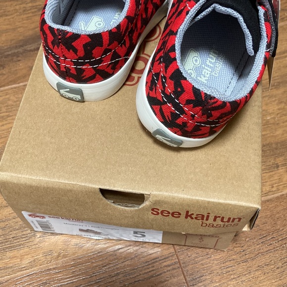 COPY - NWT See Kai Run toddler sneakers various sizes - Picture 3 of 5